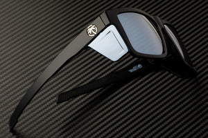 PERFORMANCE VISE SUNGLASSES: Silver