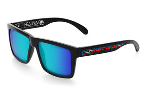 VISE-SONNENBRILLE: Neon Metal Customs x Galaxy